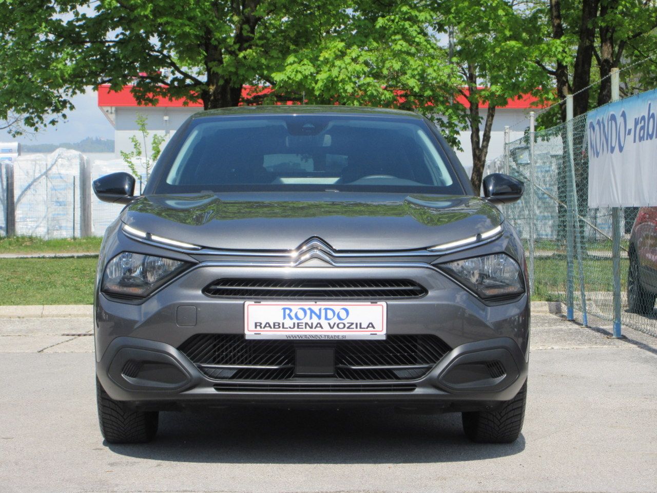 Zunanja slika - Citroën C4 - C4 - 2