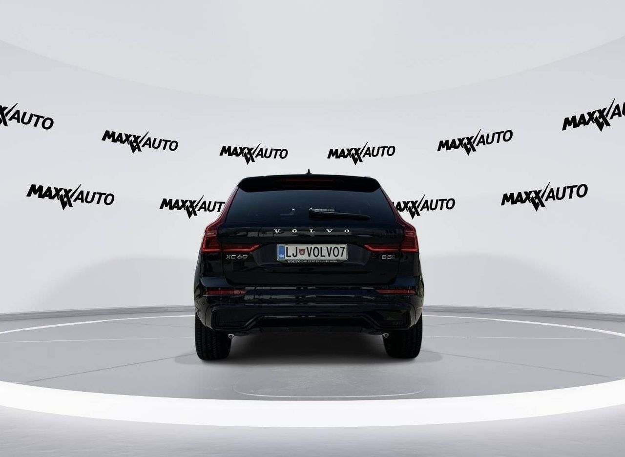 Zunanja slika - Volvo XC60 - B5 P AWD Plus Dark Avt. - 6