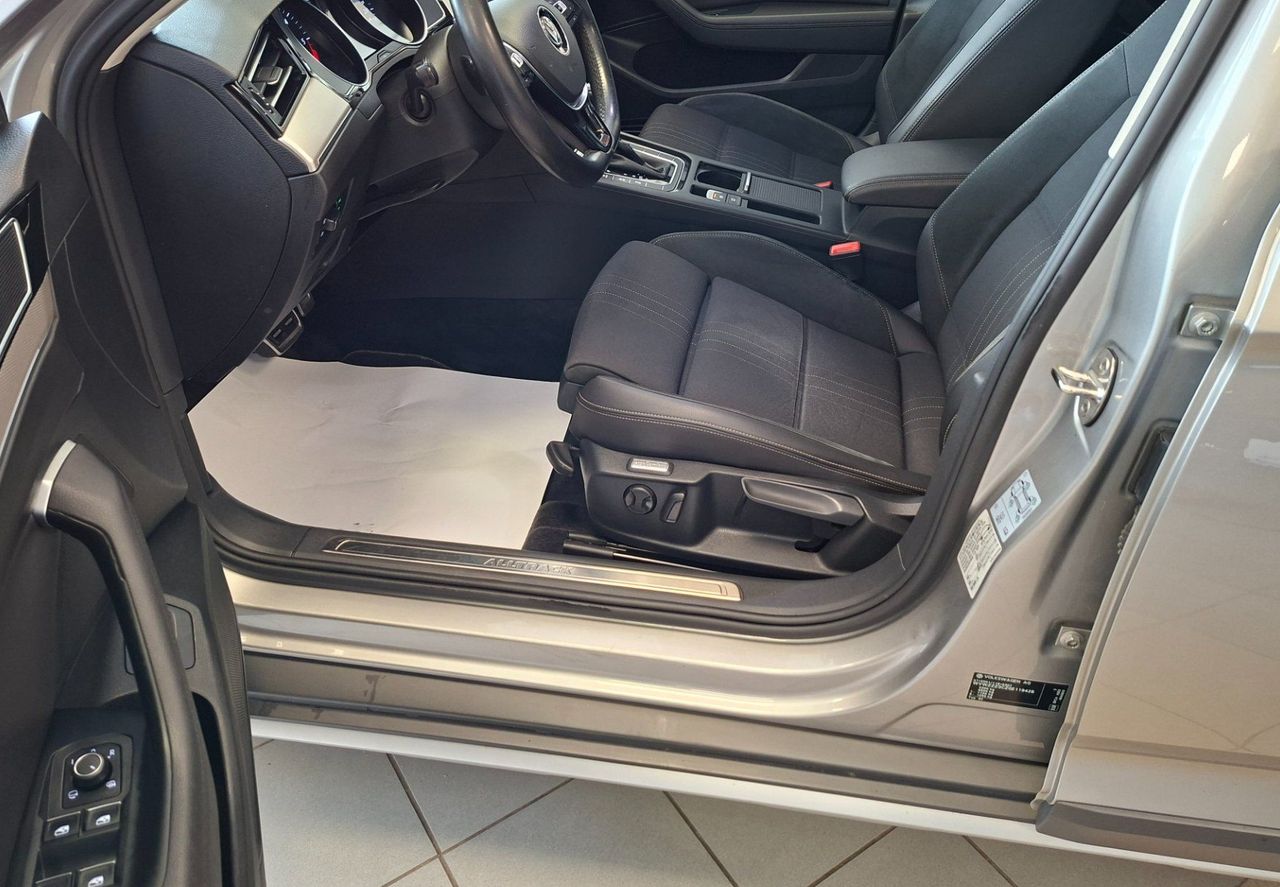 Zunanja slika - VW Passat - Alltrack 4motion 2.0 TDI BMT DSG-FULL LED-KAMERA-ODLIČEN- - 16