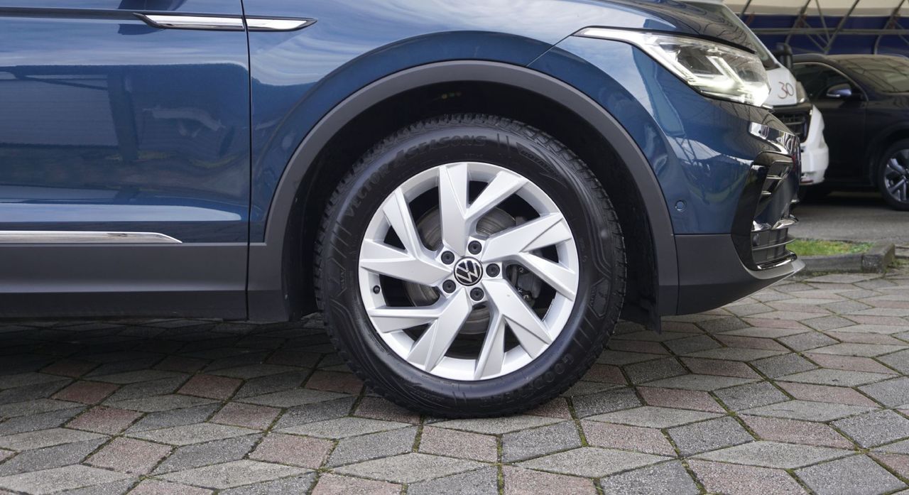 Zunanja slika - VW Tiguan - 2.0 TDI DSG BMT Elegance 110kW+LED +PANO+KAMERA+18 - 14