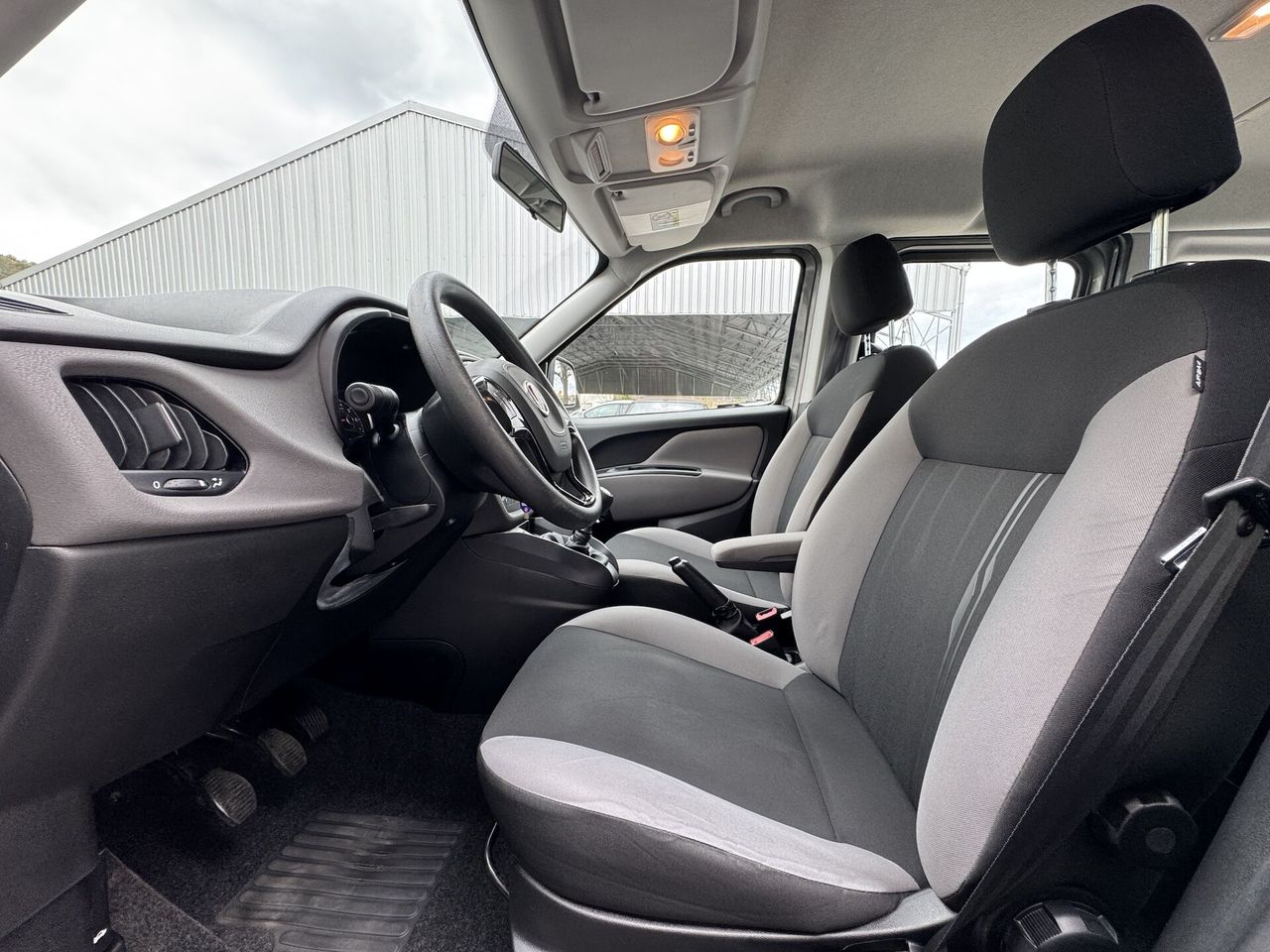 Zunanja slika - Fiat Doblo - 1.6 Multijet 16v 120KM City SLO POREKLO-1.LAST-PDC - 8