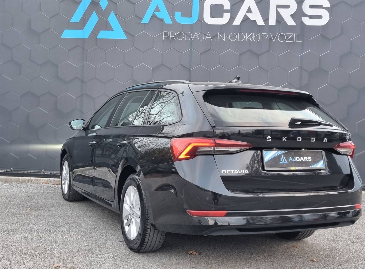 Zunanja slika - Škoda Octavia - 2.0 TDI Executive Dsg-Virtual-Led-ACC-LineAss... - 5