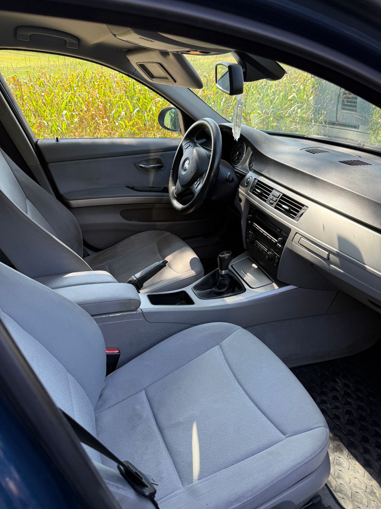 Notranja slika - BMW Serija 3 - 318d - 9