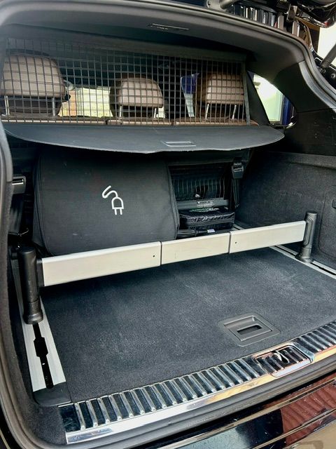 Notranja slika - Porsche Cayenne - S E-Hybrid Platinum Edition Tiptronic - 10