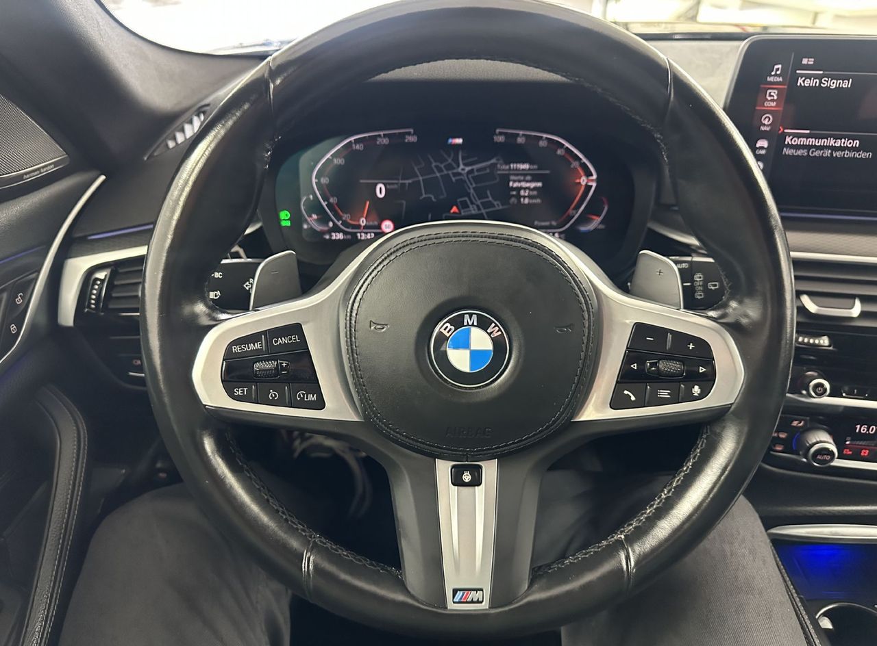 Zunanja slika - BMW Serija 5 - Touring: BMW 5 Touring  530 i xDrive M Sport 2.0 185 KW - 10