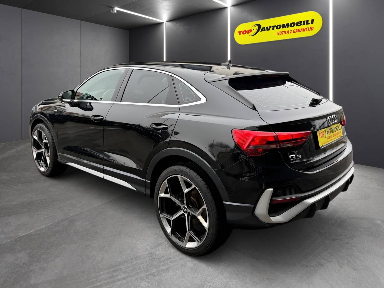 Zunanja slika - Audi Q3 - 35 TFSI S Line LED KAM RADAR NAVI PDC GRETJE SED.. - 16