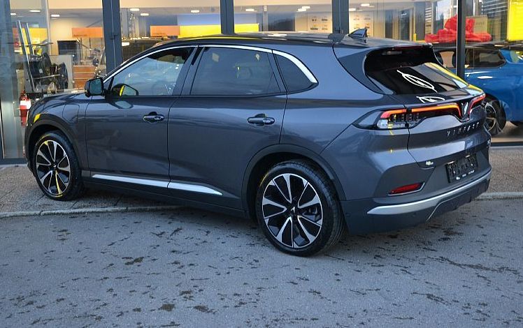 Zunanja slika - Vinfast VF8 - VF 8 PLUS 4X4 - 7