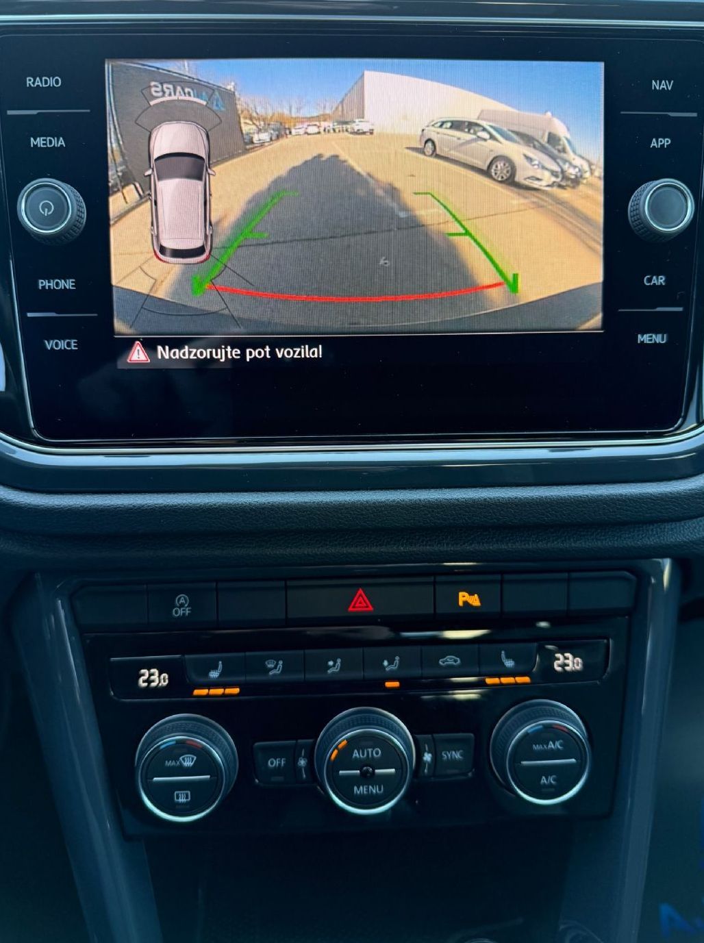 Zunanja slika - VW T-Roc - 2.0 TDI Dsg IQ Drive-2xRLine-Full led-Virtual-F1.. - 17