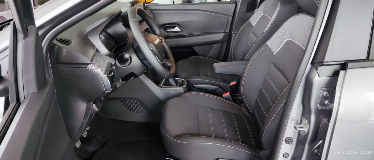 Zunanja slika - Dacia Sandero - 1.0 TCe 110 Stepway Expression - 8