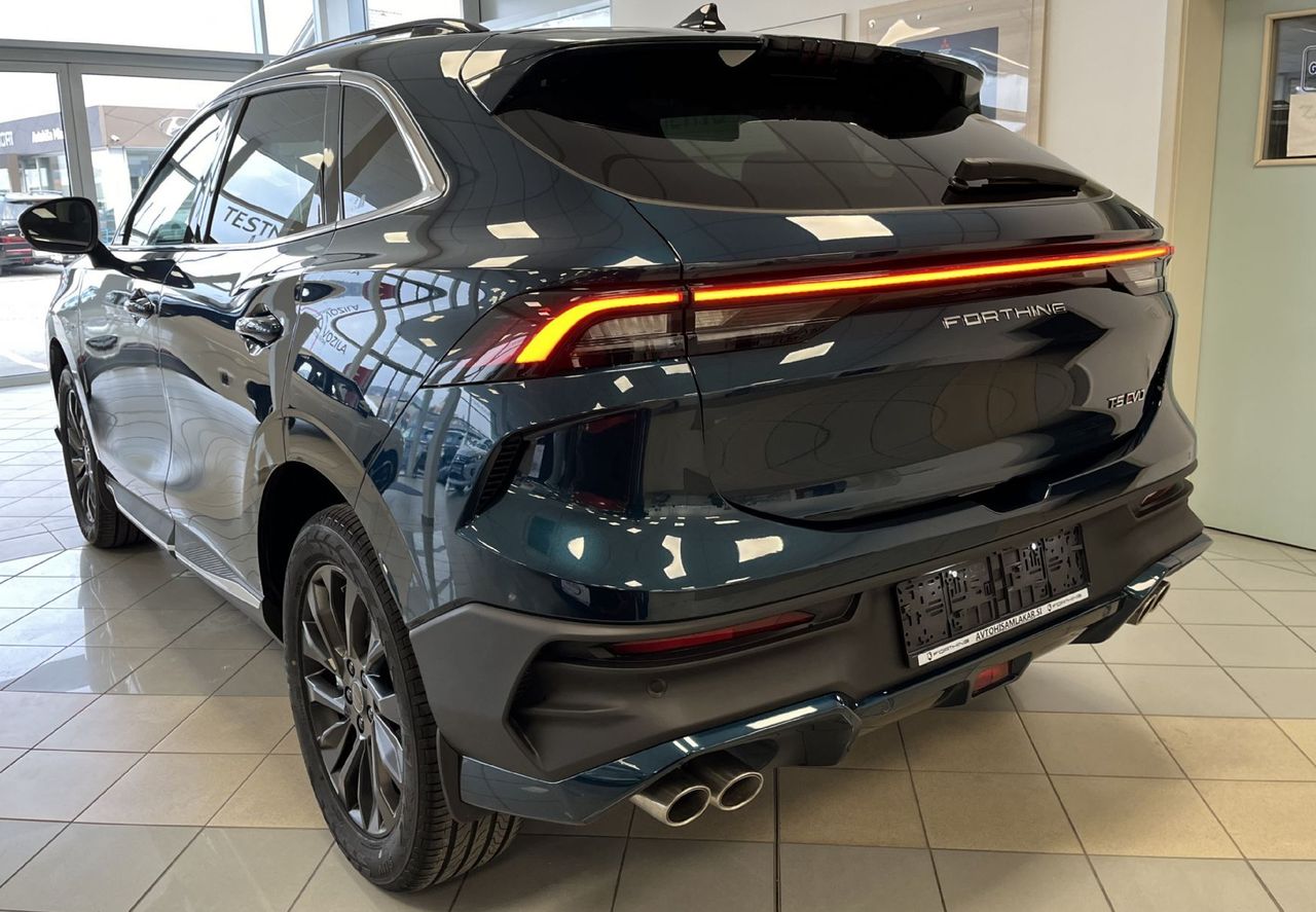 Zunanja slika - Forthing Forthing T5 EVO - T5 Evo 1.5 T-GDI LUXURY - NA ZALOGI - my 2025 - - 4