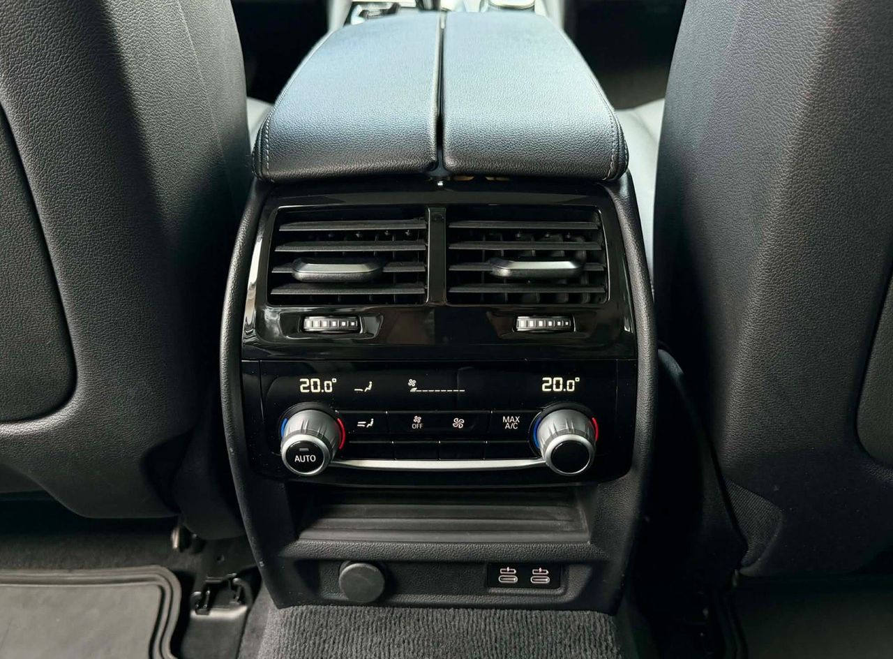 Zunanja slika - BMW Serija 5 - Touring: 530d-AUT-LED-110.000km-LIZING ZA TUJCE-4X KLIMA - 16