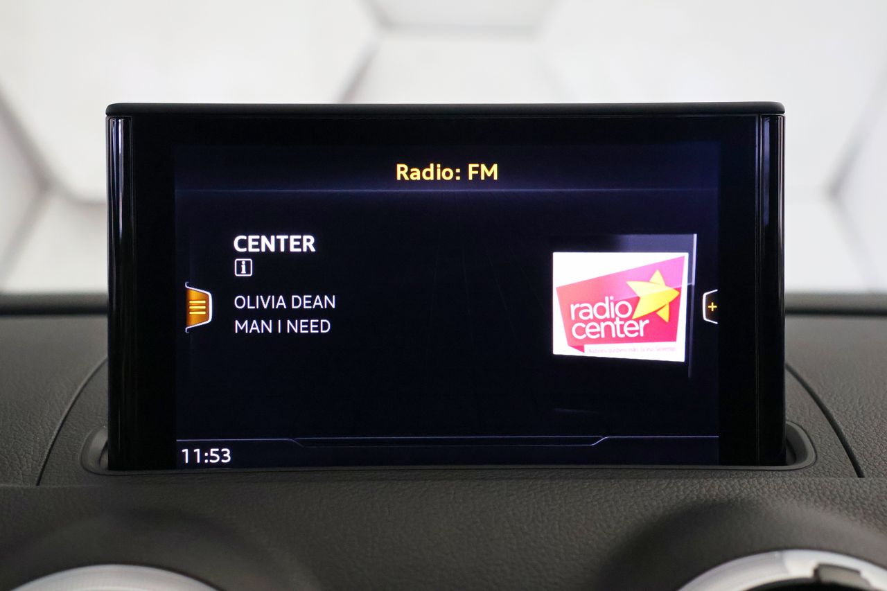 Zunanja slika - Audi A3 - 1.0 TFSI Design 115KM - 12