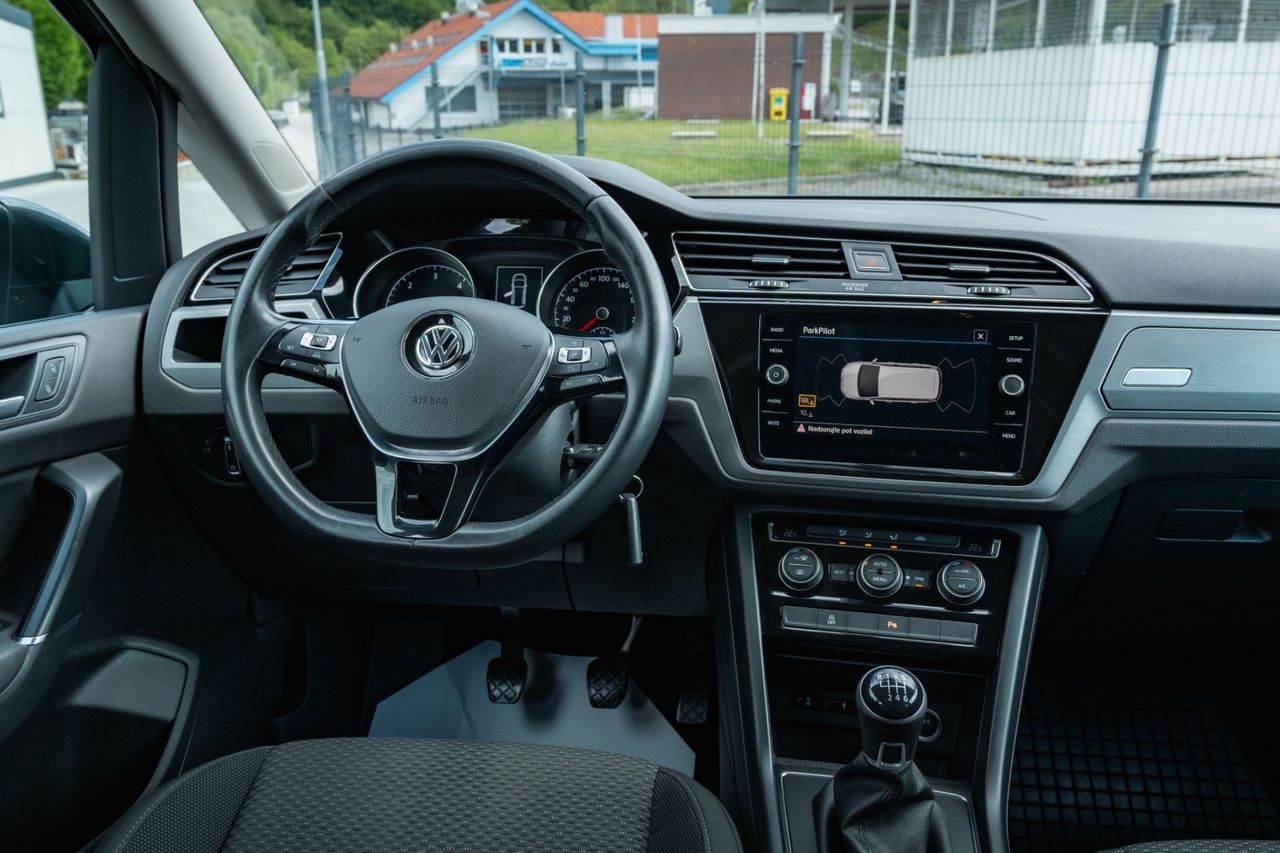 Zunanja slika - VW Touran - 1,6 TDI BMT Trendline - 13