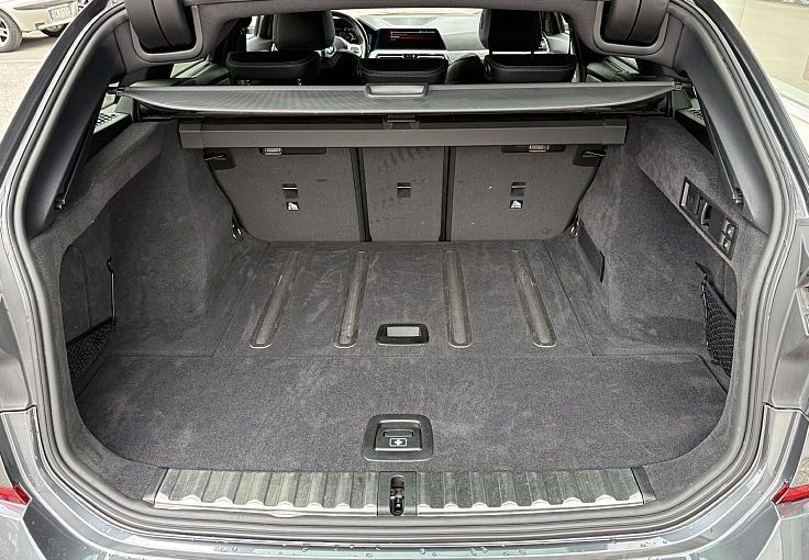 Zunanja slika - BMW Serija 3 - Touring: 318d Touring M Sport - 11