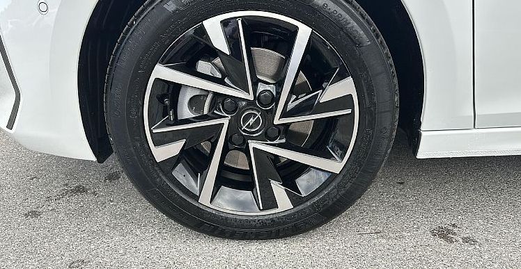 Zunanja slika - Opel Corsa - 1.2 TURBO 74KW GS - AKCIJA - 8 Let Jamstva - 18