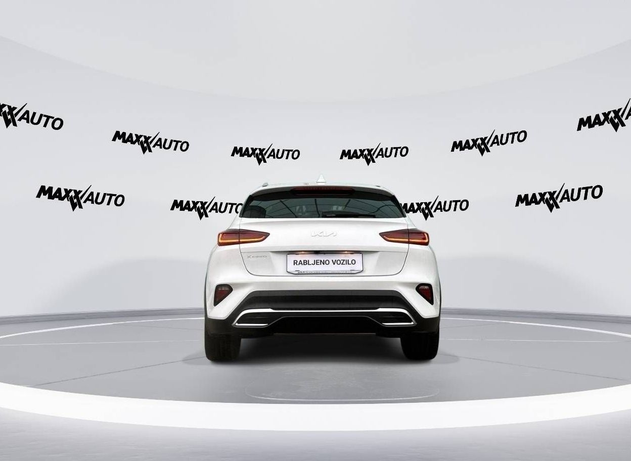 Zunanja slika - KIA XCeed - 1.5 T-GDi EX Way+ ISG. M T 103 kW - 6