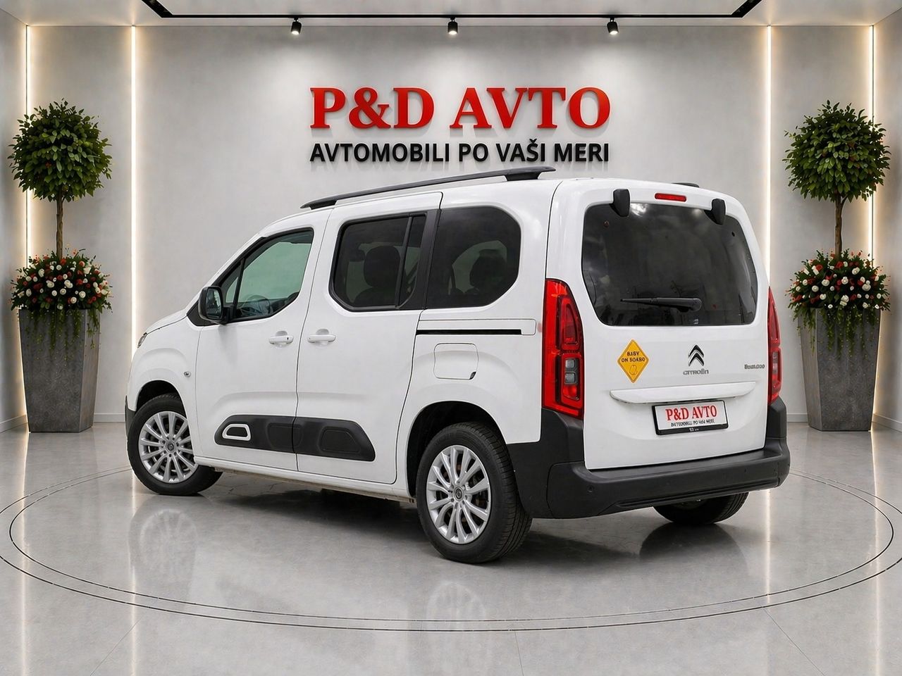 Zunanja slika - Citroën Berlingo - 1,5 BlueHDi 130 S&S Shine M - 5