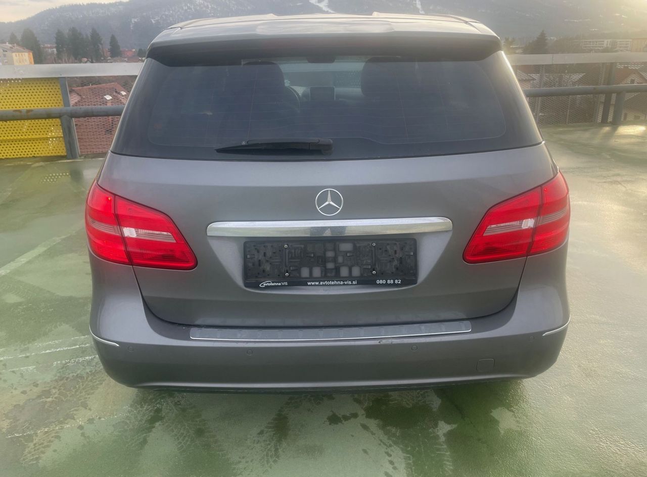 Zunanja slika - Mercedes-Benz B-Razred - B 180 CDI PDC S+Z. - 6