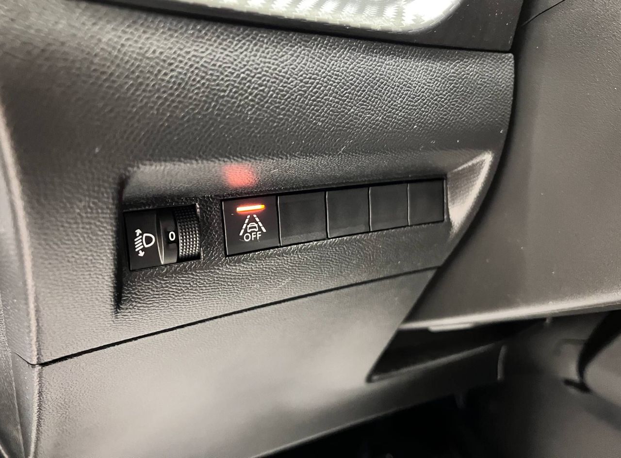 Zunanja slika - Peugeot 208 - 1.2-1.LASTNIK-63.000KM-ODLIČEN-OBROK ŽE 95€ - 17