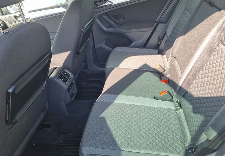 Zunanja slika - VW Tiguan - 2.0 TDI BMT Comfortline 1.LASTNIK. SLO - 9