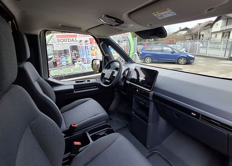 Zunanja slika - KIA PV5 - 71.2 kWh baterija 120 kW  163 KS  Air - 9