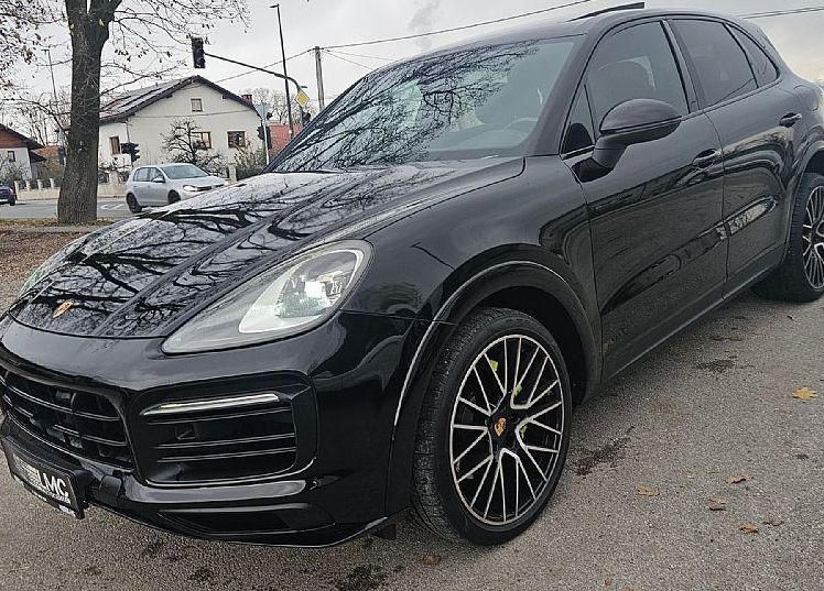 Zunanja slika - Porsche Cayenne - 3.0 E-Hybrid 476ks °PANORAMA° °21-COL° - 1