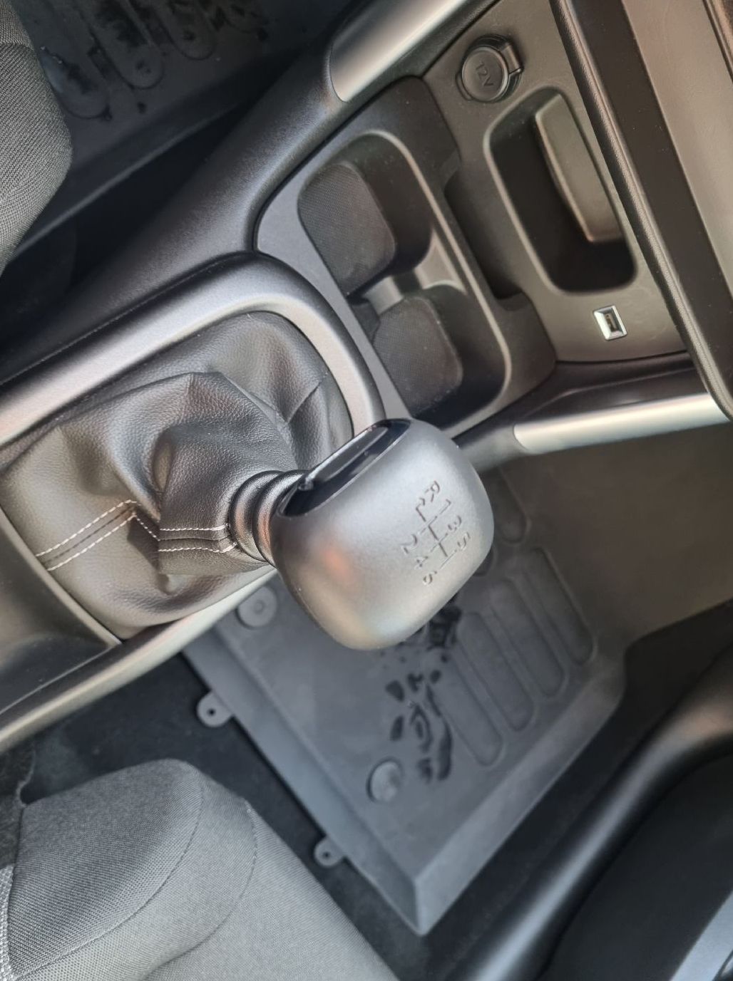 Zunanja slika - Citroën C3 Aircross - Feel 1.5 BlueHDi  - SLOVENSKO POREKLO + 2.LASTNIK - 15