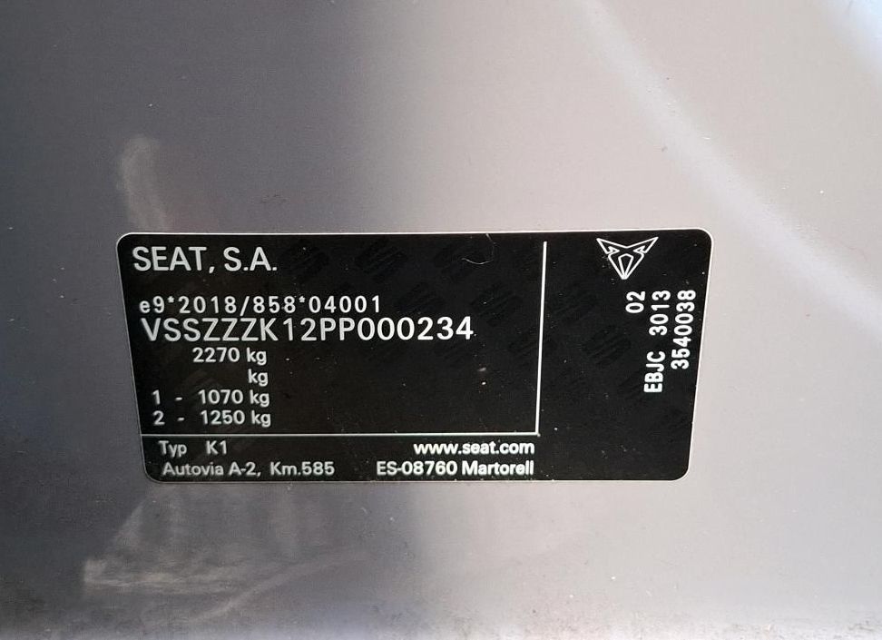 Zunanja slika - Cupra Born - 150kW.TOPLOTNA.KAMERA.NAVI.LED+4GUME. - 7