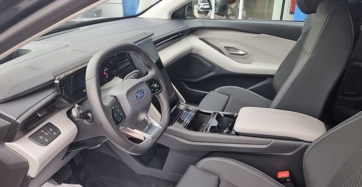 Zunanja slika - Ford Explorer - EV Premium 210 kW - 7