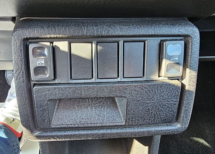 Zunanja slika - VW Golf - 1.8 16v GTI | obnovljen | certifikat oldtimerja | - 11