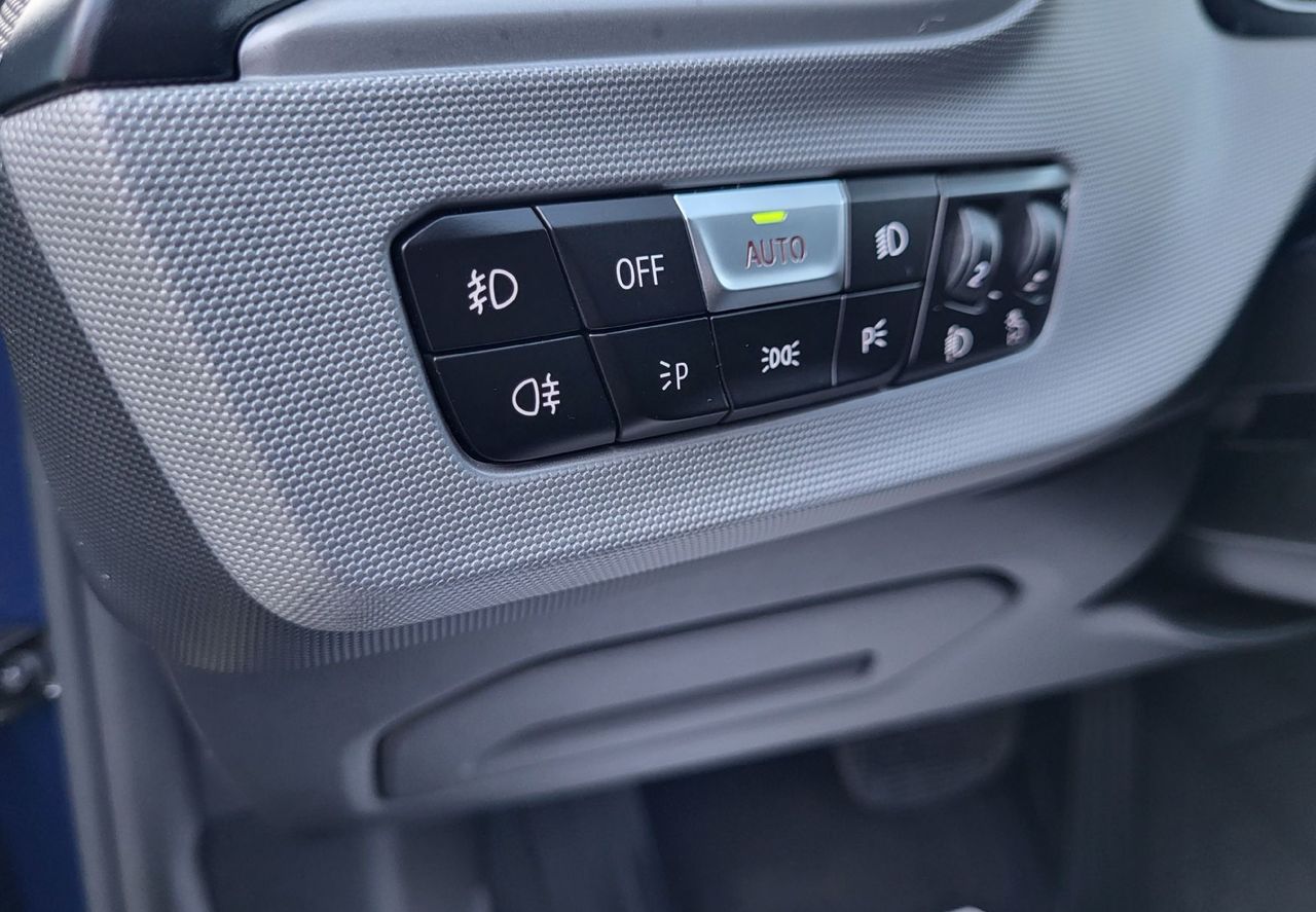 Zunanja slika - BMW Serija 1 - : 116d AUT navi-alu-pdc-kamera-servisiran-virtual - 18