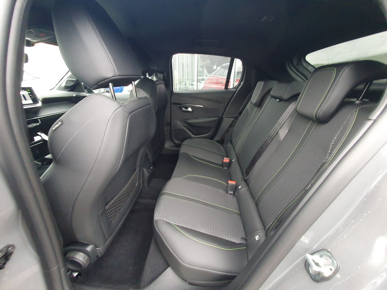 Zunanja slika - Peugeot 208 - GT HIBRID 110 - PANORAMA - Peugeot Fest - 6