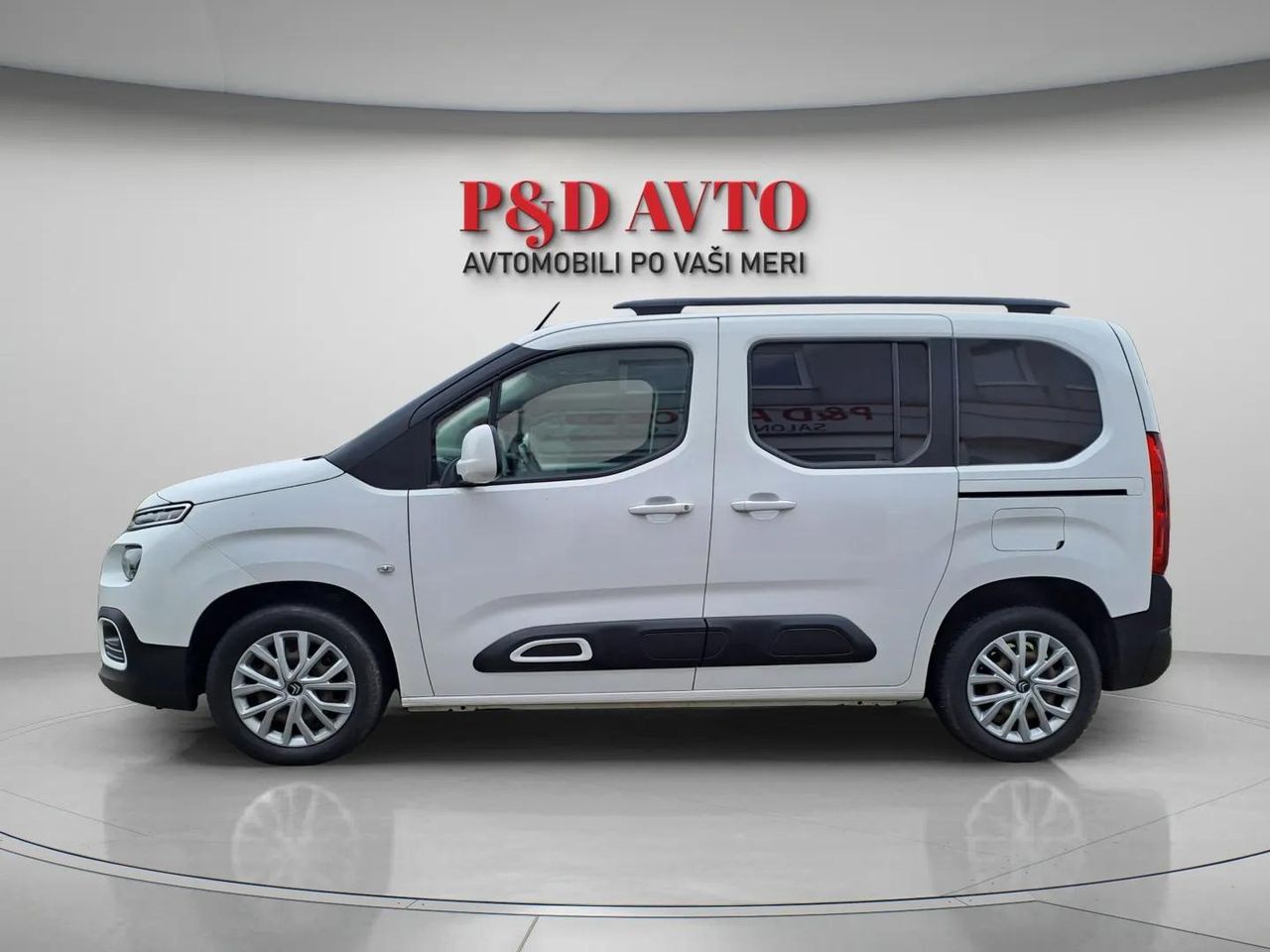 Zunanja slika - Citroën Berlingo - 1,5 BlueHDi 130 S&S Shine M - 2