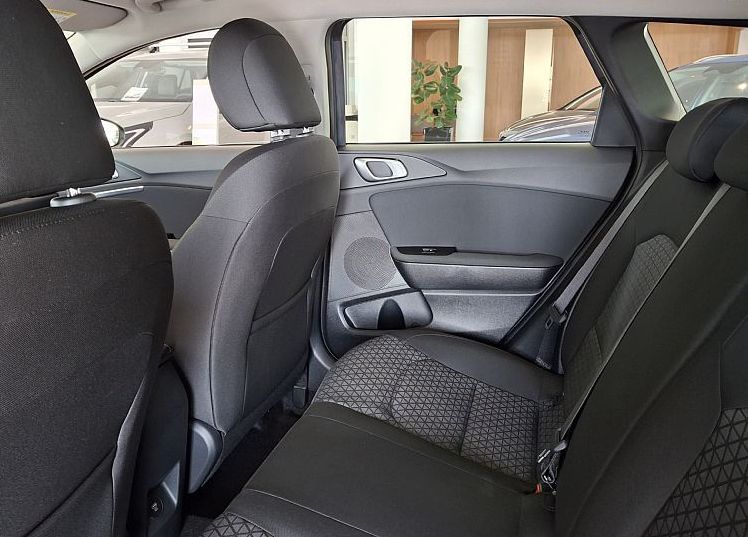 Zunanja slika - KIA Ceed - SW 1.5 T-GDi LX Champion+ M T 103 kW. VEČ BARV - 11