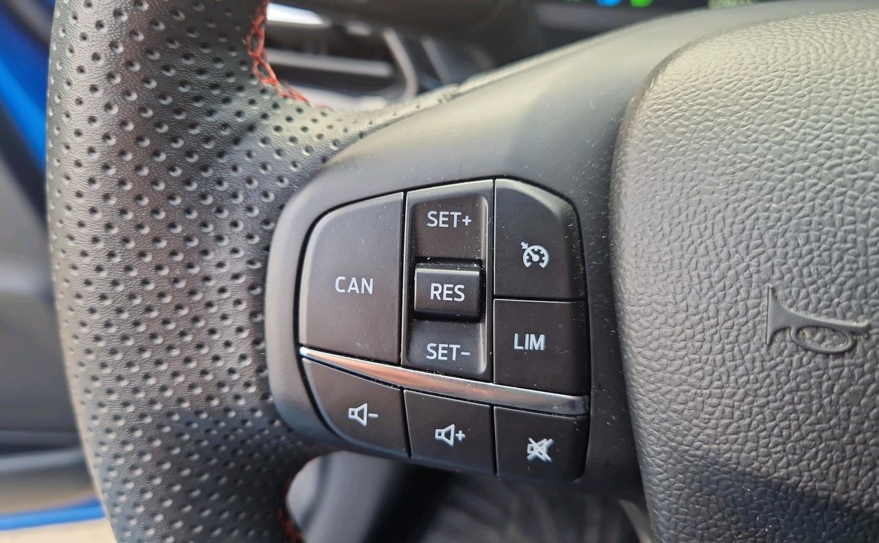 Zunanja slika - Ford Puma - ST-Line 1.0 EcoBoost AVT7-SLO-1.L-LED-NAVITEMP-KAM - 11