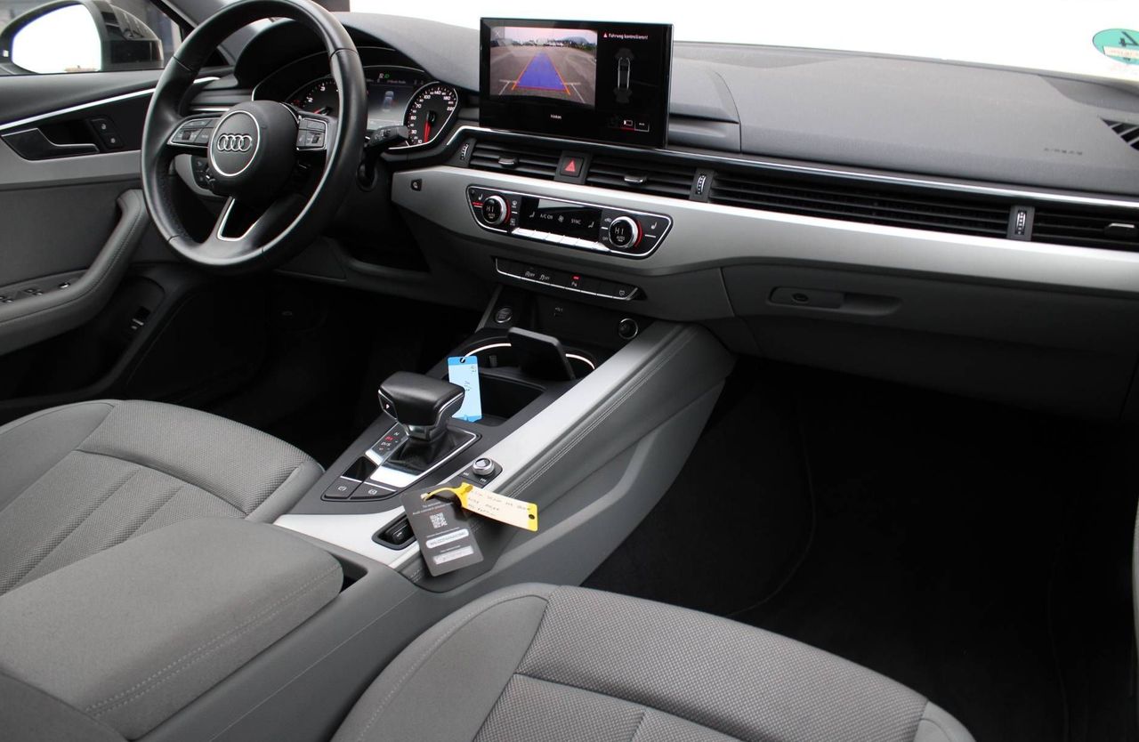 Zunanja slika - Audi A4 - 35 TDI S tronic advanced FULL LED KAM GRET SED - 9