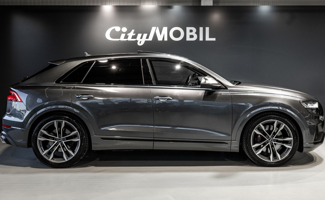 Zunanja slika - Audi SQ8 - MATRIX-KEYLESS-PANO-ZRAČNO-USNJE-VIRTUAL-HLAJ-22C - 4