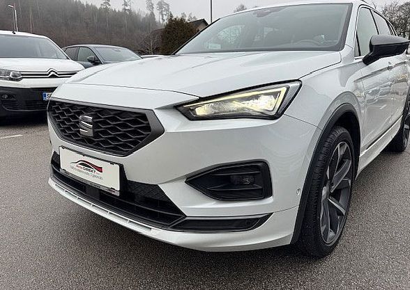 Zunanja slika - Seat Tarraco - 2.0 TDI FR DSG 4DRIVE MATRIX RADAR VIRTUAL PANORA - 3