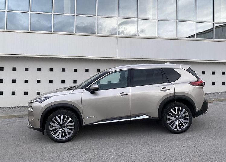 Zunanja slika - Nissan X-Trail - 1.5  HYBRID 4WD 213 TEKNA PLUS 8 let jamstva - 2