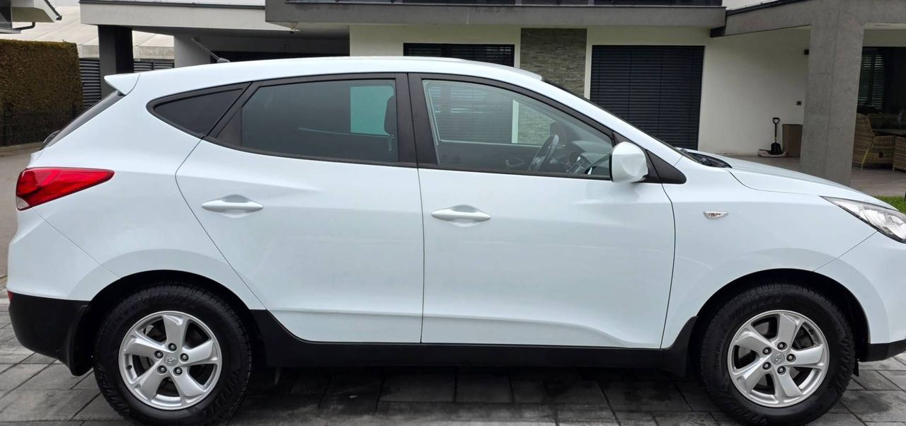 Zunanja slika - Hyundai ix35 - 2.0 CRDI-BREZ POLOGA TUDI ZA TUJCE-SLO.POREKLO- - 6
