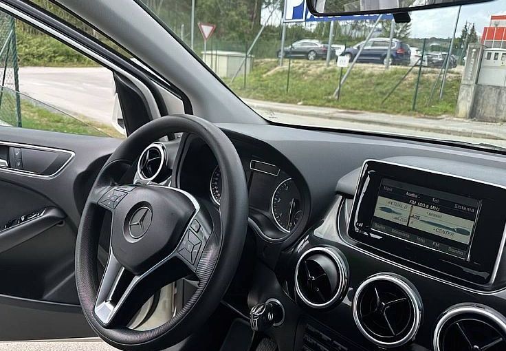 Zunanja slika - Mercedes-Benz B-Razred - 180 CDI LEPA KOMBINACIJA VOZILA - 11