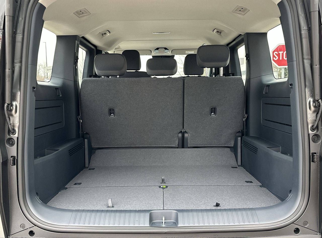 Zunanja slika - KIA PV5 - 71.2 kWh baterija 120 kW 163 KS  Quantum - 12