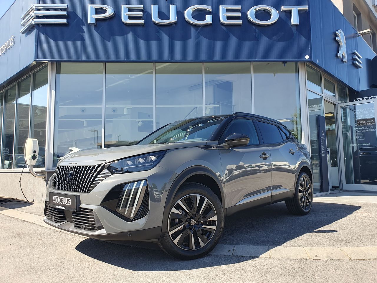 Zunanja slika - Peugeot 2008 - GT HIBRID 145 e-DCT6 - 2