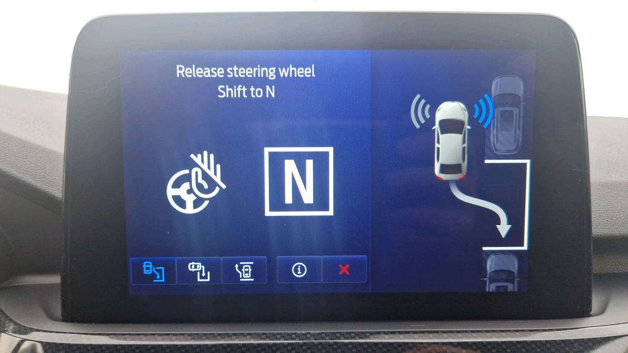 Zunanja slika - Ford Kuga - St-Line X 2.5Duratec Hybrid FHEV-SLO-LED-NAV-KEYLE - 28