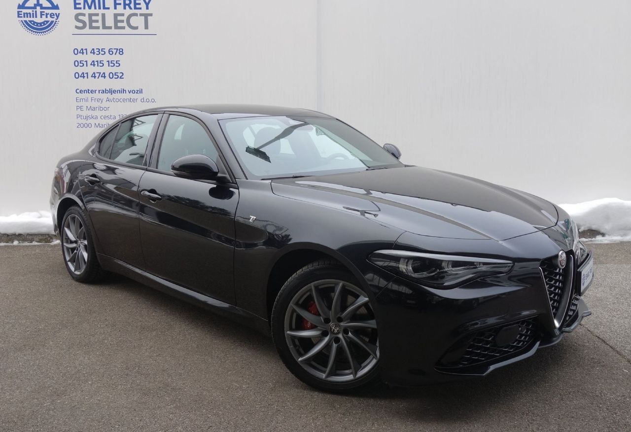 Zunanja slika - Alfa Romeo Giulia - 2.0 Turbo 280 Ti AT8 Q4 - 1