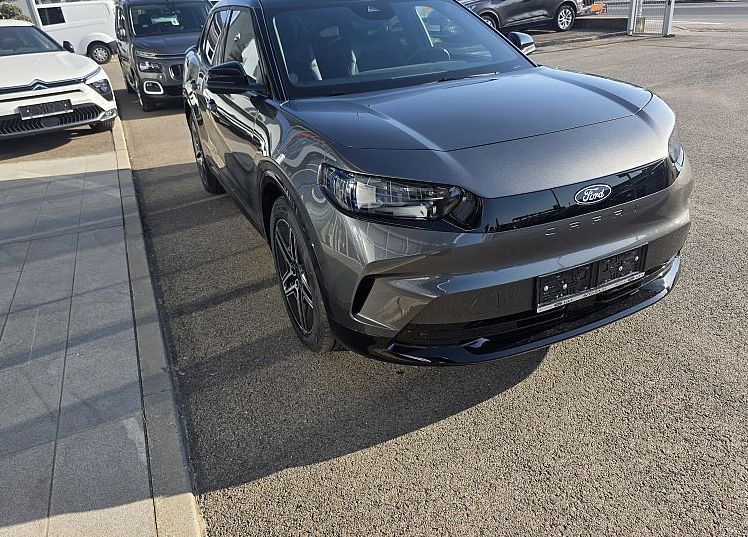 Zunanja slika - Ford Capri - Premium 77 kWh 210 kW  286 KM - 3