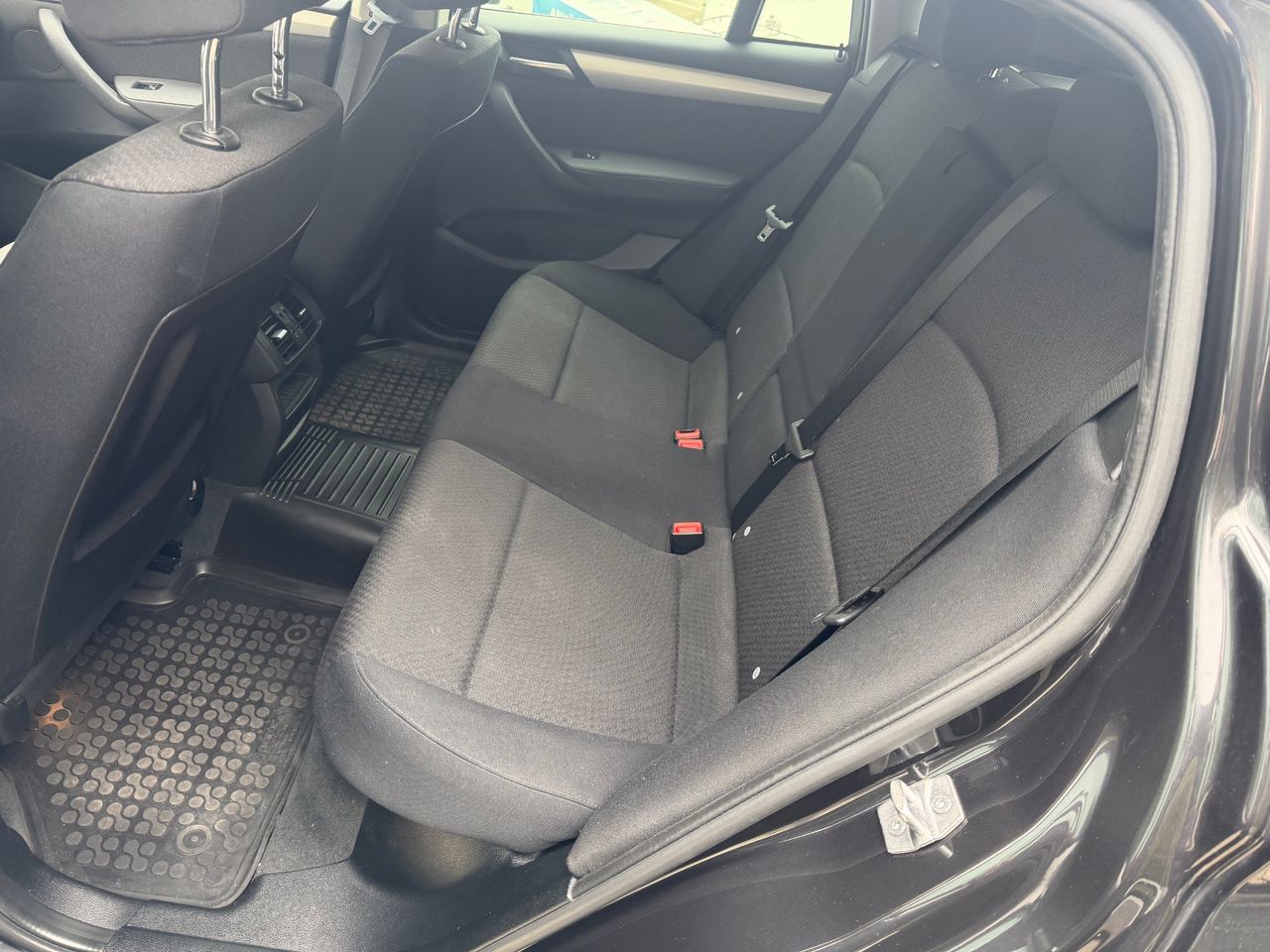 Zunanja slika - BMW serija X4 - X4 xDrive 20i Avt. 75.000km BI-XENON HUD PRIKLOP ALU - 14
