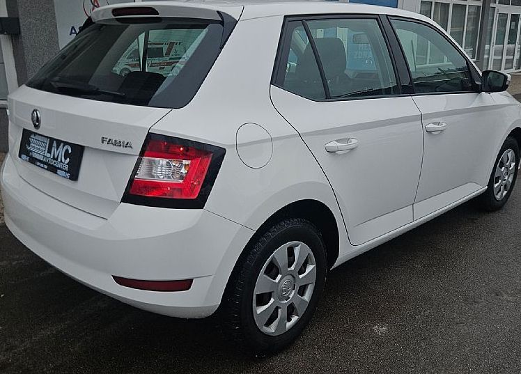 Zunanja slika - Škoda Fabia - 1.0 TSI 95ks °2-UPORABNIK° °LED° ° USB ° - 5