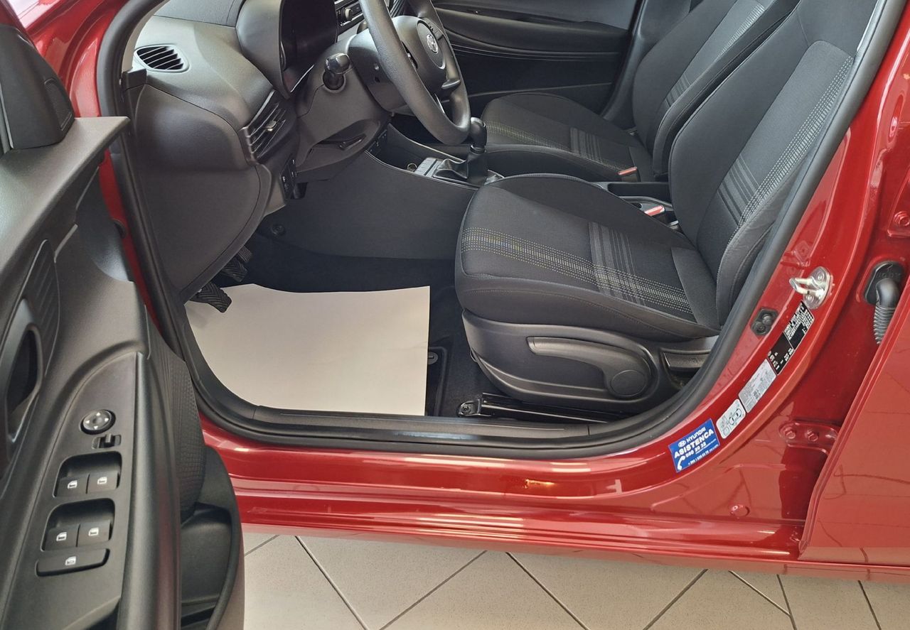 Zunanja slika - Hyundai i20 - 1.25 CVVT 62kW LIFE-1.LASTNIK-SLO-TOV.GARANCIJA- - 13