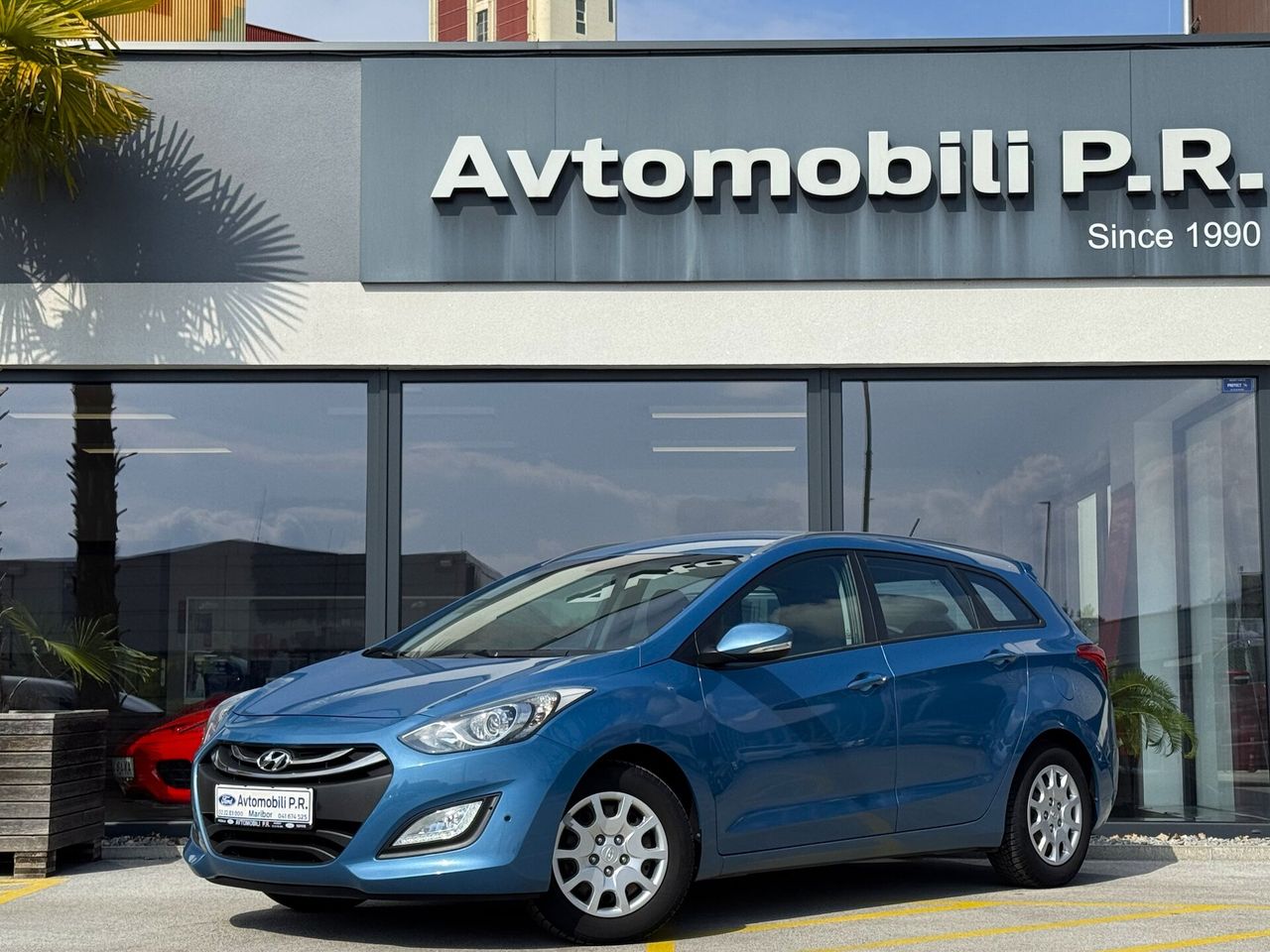 Zunanja slika - Hyundai i30 Wagon - 1.4 CVVT STYLE 1.LASTNICA SLO NAKUP NA OBROKE - 1